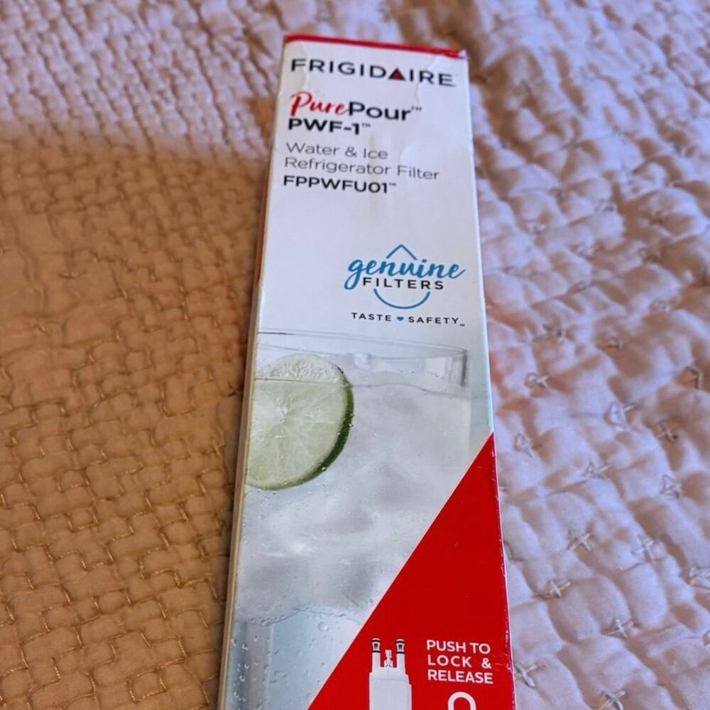 Frigidaire PurePour PWF-1 FPPWFU01 Genuine Refrigerator Water Filter NEW